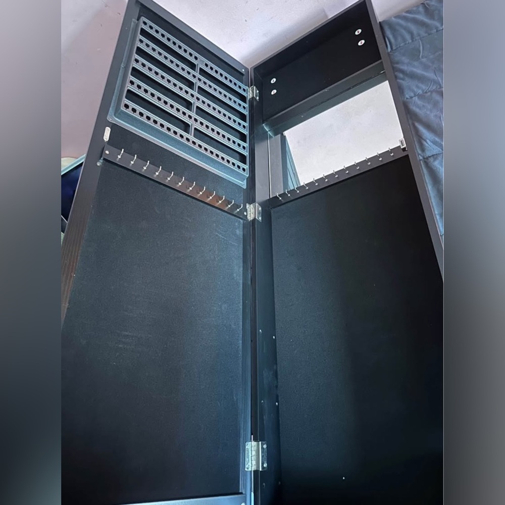 Selling black mirror that holds jewelry